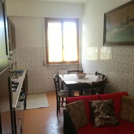 Perugia Ponte San Giovanni Centrale Fino A 4 Pax * 페루자